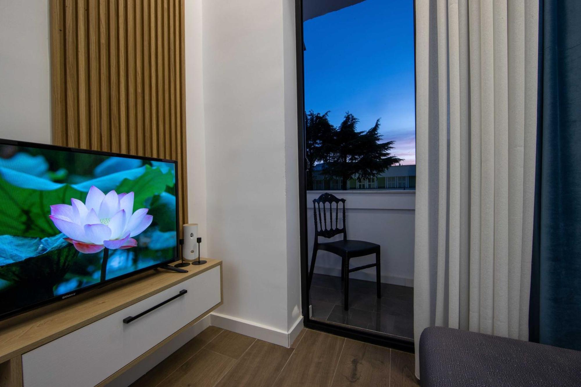 Niki'S Apartments Tirana Zewnętrze zdjęcie